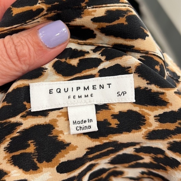 EQUIPMENT FEMME Essential silk button down shirt dress natural leopard medium - Picture 3 of 8